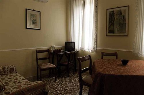 Fenice Appartement *